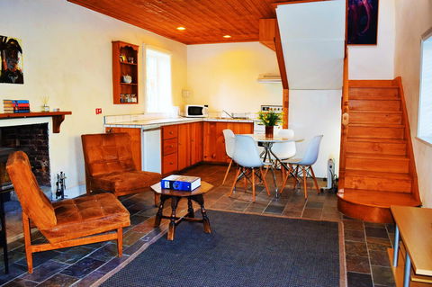Cleburne Homestead - Port Augusta Accommodation 31