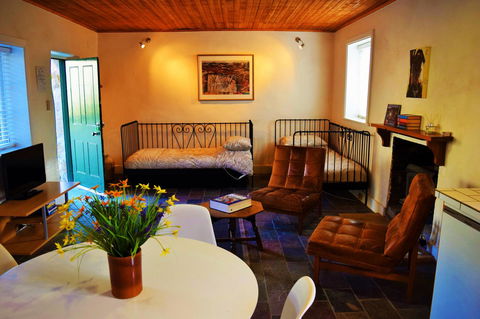 Cleburne Homestead - Port Augusta Accommodation 27