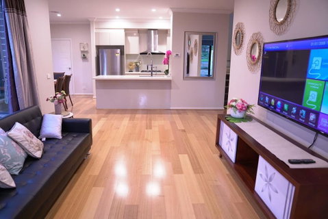 New Comfort House Near Box Hill - Port Augusta Accommodation 2