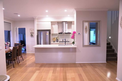 New Comfort House Near Box Hill - Port Augusta Accommodation 3