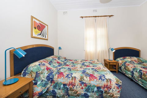 Ningana Heritage Houses - Port Augusta Accommodation 3