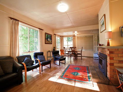 Noonameena Cottage - Port Augusta Accommodation 2