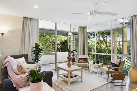 Noosa Heads Beach Comfort - Unit 3 Yaringa, 29 Noosa Drive - Port Augusta Accommodation 0