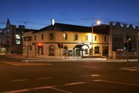 Okeefes Hotel Backpackers