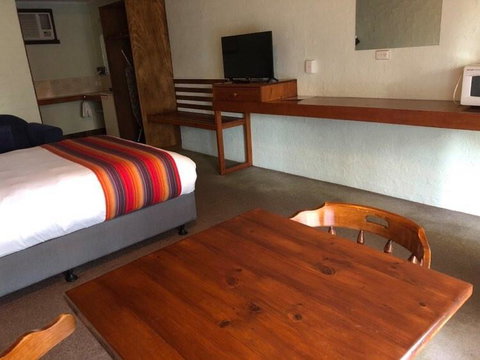 Olde Horsham Motor Inn - Port Augusta Accommodation 2