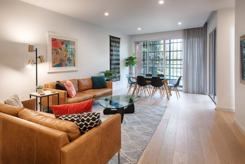 Orange Stay Townhouses - Port Augusta Accommodation 3