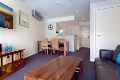 Pacific Blue Apartment 139, 265 Sandy Point Road - Port Augusta Accommodation 2