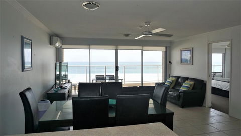 Pacific Surf Absolute Beachfront Apartments - Port Augusta Accommodation 3