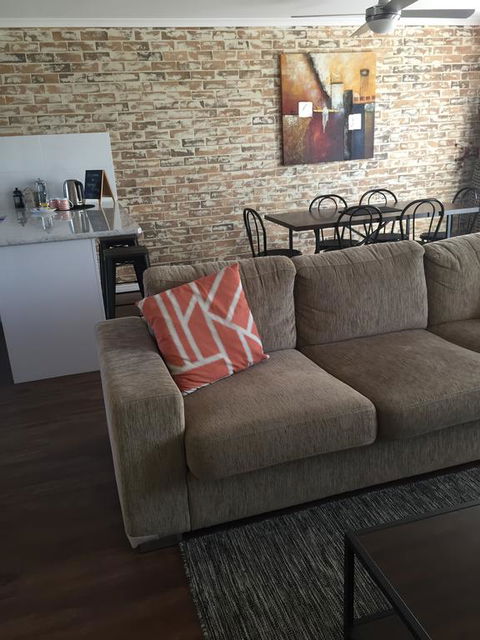 Park View Apartments - Port Augusta Accommodation 1