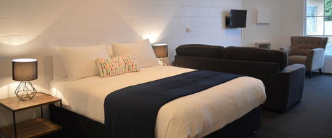Penguin Seaside Motel - Port Augusta Accommodation 0