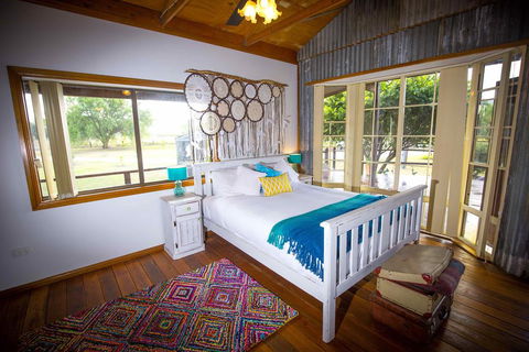 Peppercorn Cabin - Port Augusta Accommodation 3