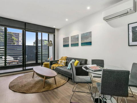 PERFECTLY PRAHRAN - Your Mecca Of Social And Style - Port Augusta Accommodation 1