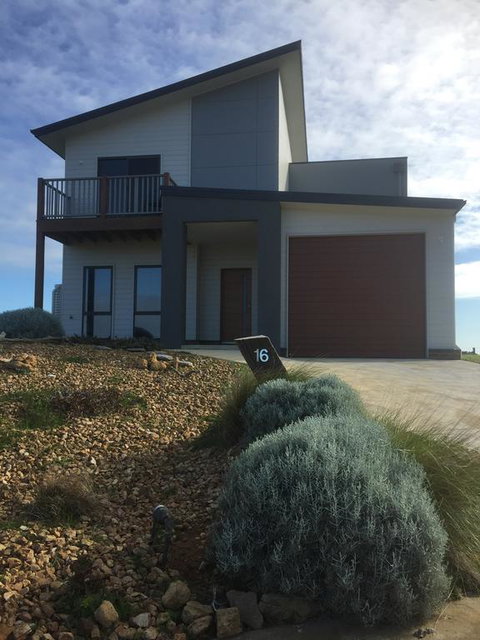Peterborough Getaway - Port Augusta Accommodation 0