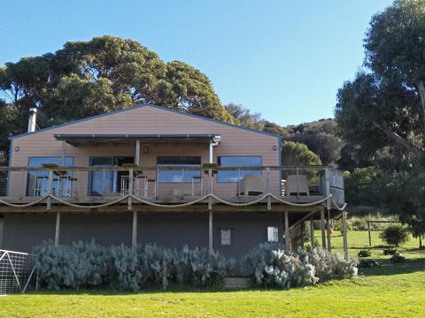 Pine Scrub Beach House - Port Augusta Accommodation 1