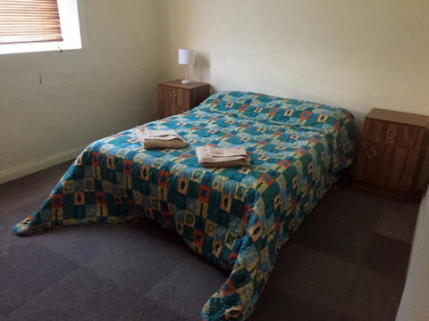 Port Wakefield Cottages - Port Augusta Accommodation 2