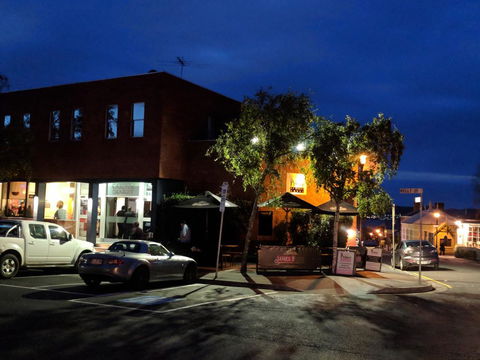 Prince Of Wales Hotel - Port Augusta Accommodation 0