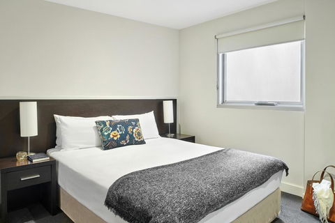 Punthill Essendon Grand - Port Augusta Accommodation 1