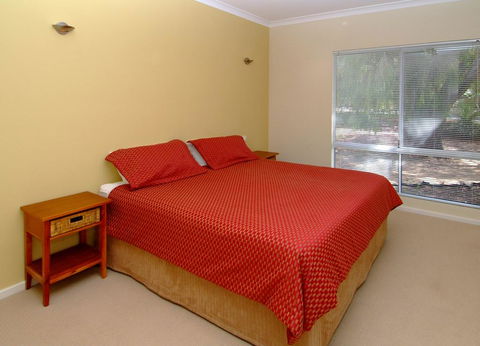 Purple Patch - Port Augusta Accommodation 3