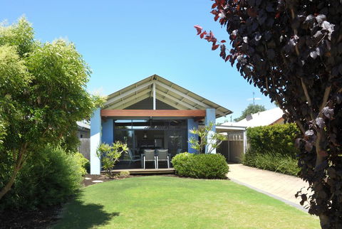 Quiet Cottage - Port Augusta Accommodation 0