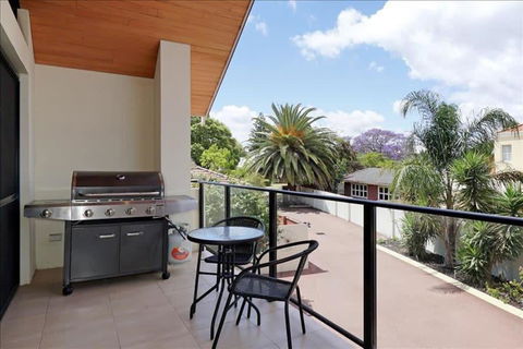 Raffles Swan River Applecross Heathcote Park - Port Augusta Accommodation 3