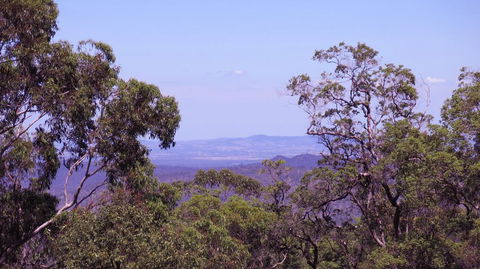 Ravensbourne Escape - Cedar Lodge - Port Augusta Accommodation 0