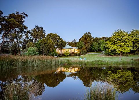 Raynella Alpaca Farmstay - Port Augusta Accommodation 0