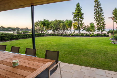 Regency Beach Club - Port Augusta Accommodation 2