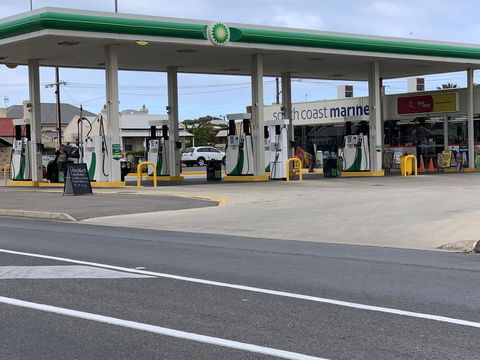 Relax On Bingham - Port Augusta Accommodation 0