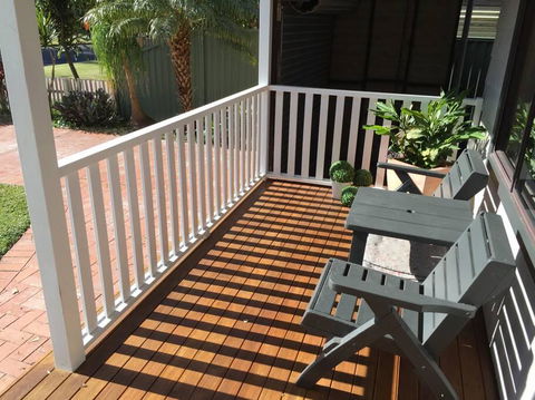 Relaxing Queen Sized Room With En-Suite - Port Augusta Accommodation 1