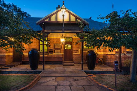 Rent Your Own Historic Hotel For Holidays & Events - Port Augusta Accommodation 1