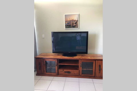 Resort Style Apartment On Gregory - Port Augusta Accommodation 3