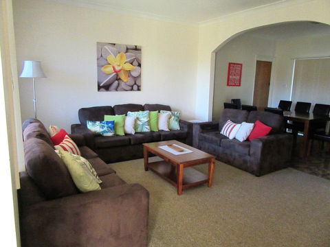 River House Mudgee - Port Augusta Accommodation 2