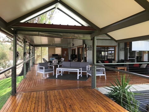 Riverside Farm Retreat BnB - Port Augusta Accommodation 1