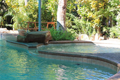 Roey Backpackers And Party Bar - Port Augusta Accommodation 0