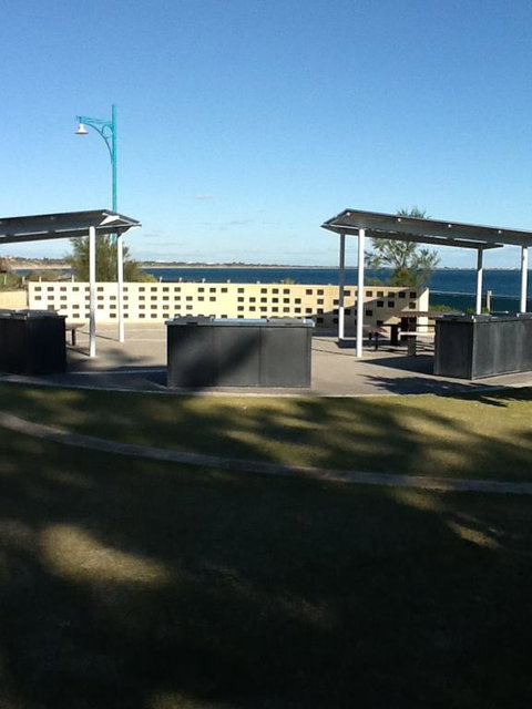 Safety Bay Guest House - Port Augusta Accommodation 3