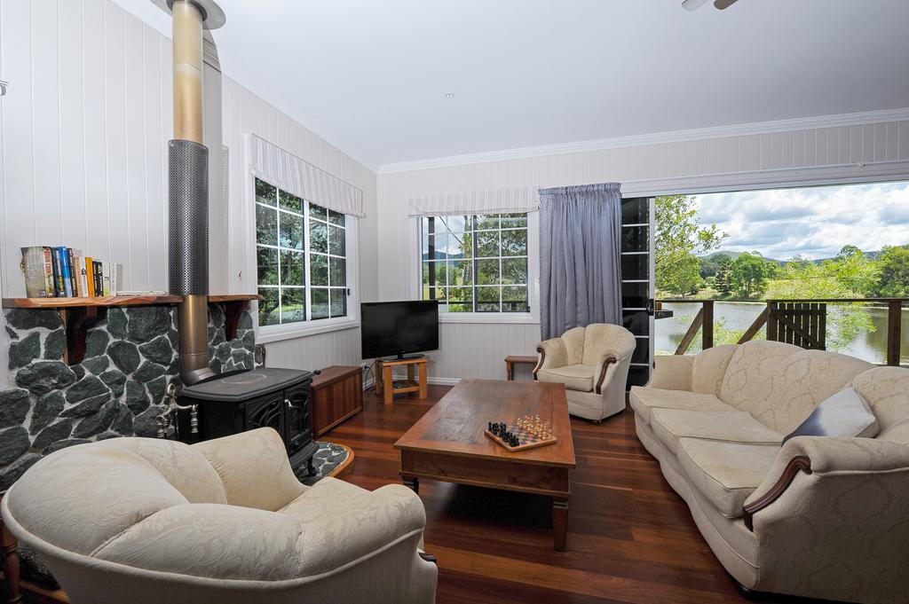 Mount Samson QLD Port Augusta Accommodation