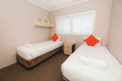 Sanctuary Lake Apartments - Port Augusta Accommodation 2