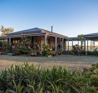 SanctuaryWaratah - Port Augusta Accommodation