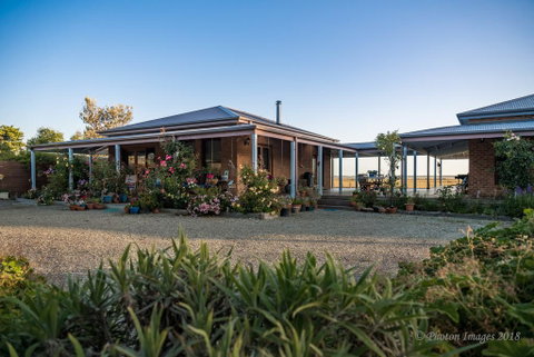 Sanctuary@Waratah - Port Augusta Accommodation 0