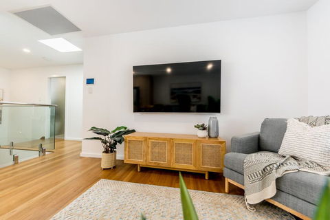 Sandcastle, 26a Winsor Street - Port Augusta Accommodation 2