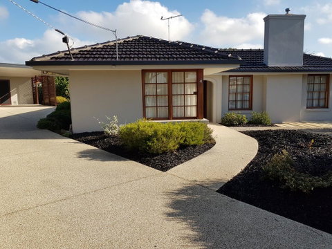 Sandy Bottoms - Port Augusta Accommodation 0