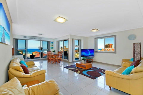 Sandy Cove Apartments Unit 16 - Port Augusta Accommodation 0
