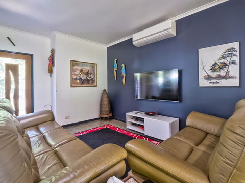 Sandy Feet Retreat Hervey Bay - Port Augusta Accommodation 3