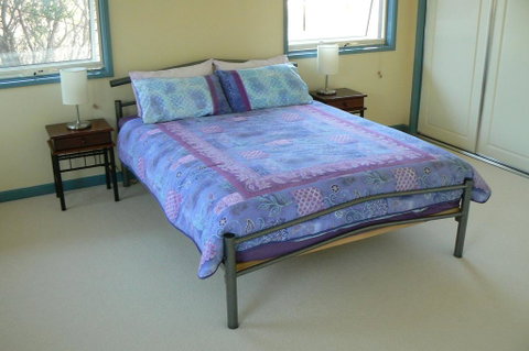 Sandy Point Beach Escape 1 Bedroom Apartment - Port Augusta Accommodation 2