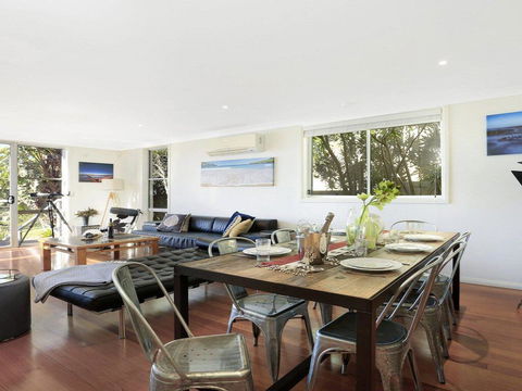 Santa Barbara On Bombo Beach - Port Augusta Accommodation 2