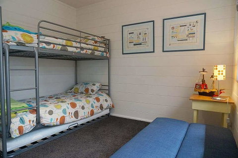 Santa Monica - Port Augusta Accommodation 3