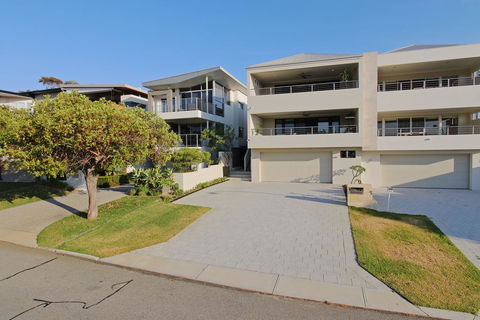 Sapphire Blue Apartment - Port Augusta Accommodation 2