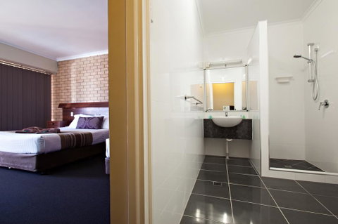 Sarina Motor Inn - Port Augusta Accommodation 0