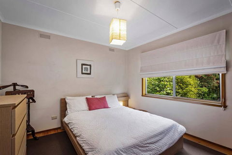SEA URCHIN - Beautiful Skenes Creek Home - Port Augusta Accommodation 1