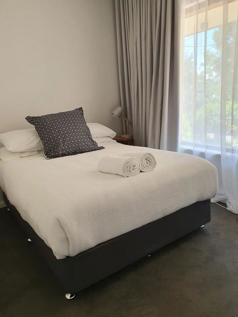 Seacliff Park Holiday Home - Port Augusta Accommodation 2